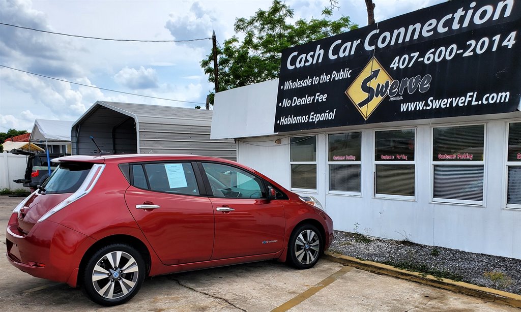 2014 Nissan LEAF S photo