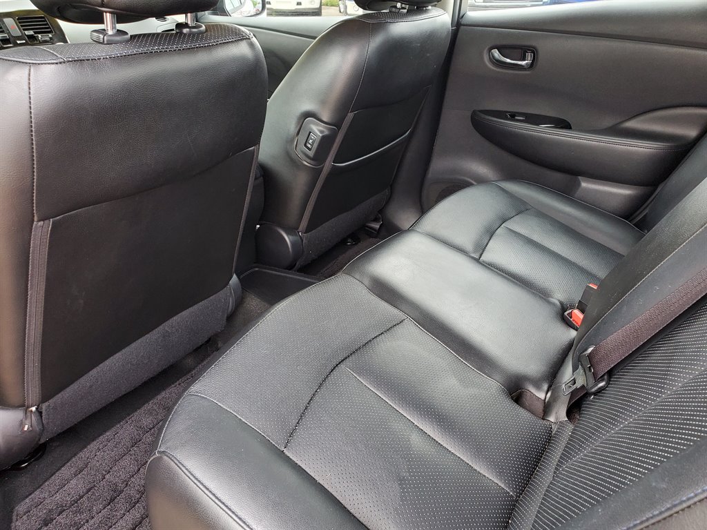2014 Nissan LEAF S photo
