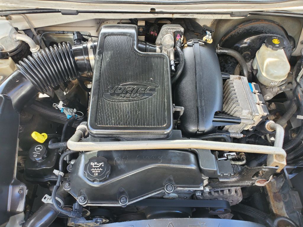 2004 Chevrolet Blazer - $3,750