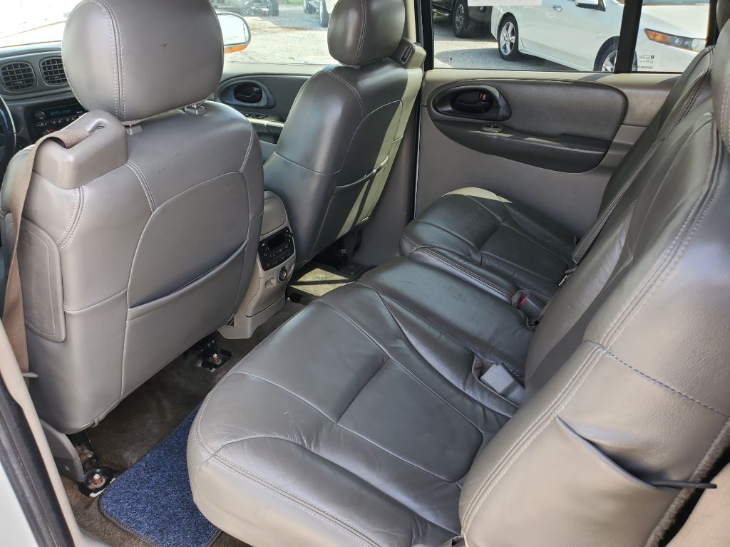 2004 Chevrolet Blazer - $3,750