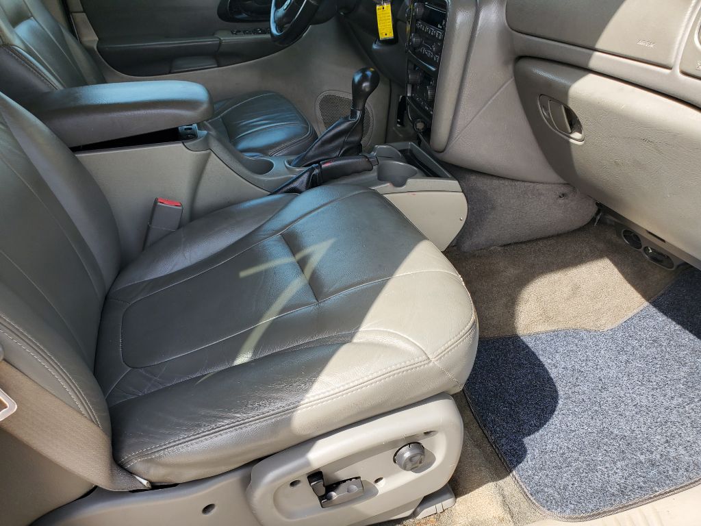 2004 Chevrolet Blazer - $3,750