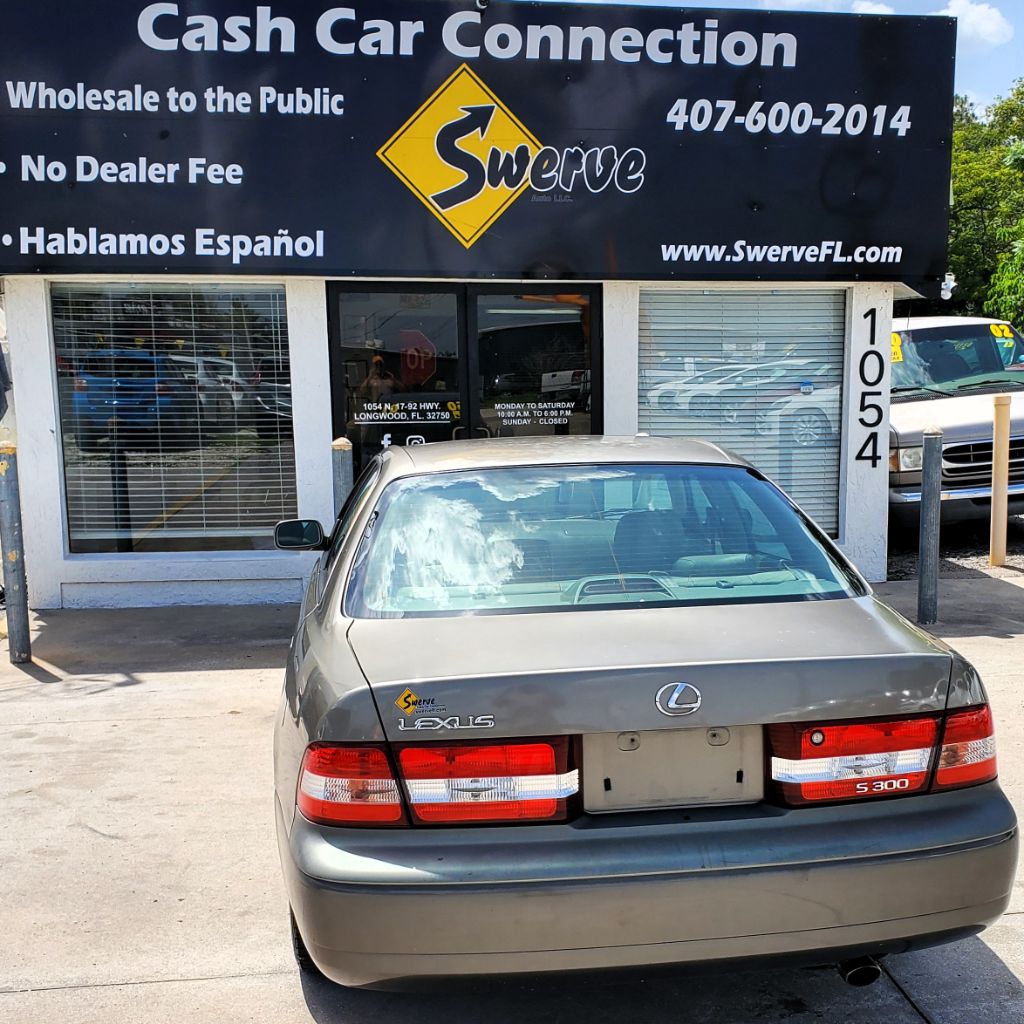 2001 Lexus ES - $4,750