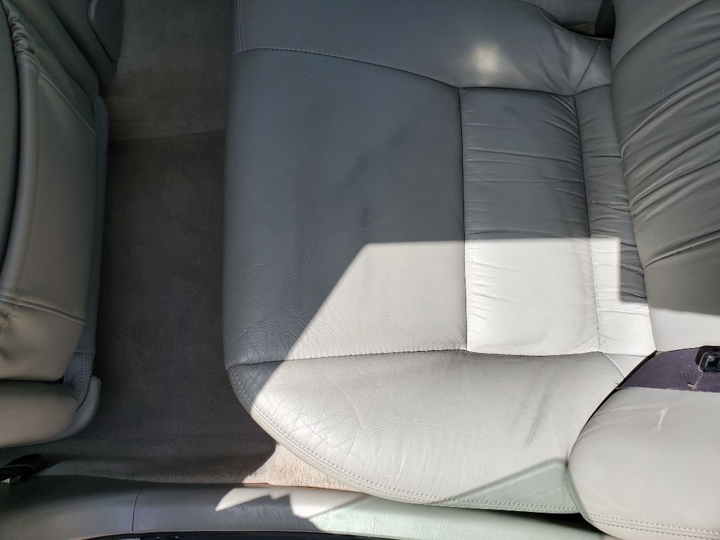 2001 Lexus ES - $4,750