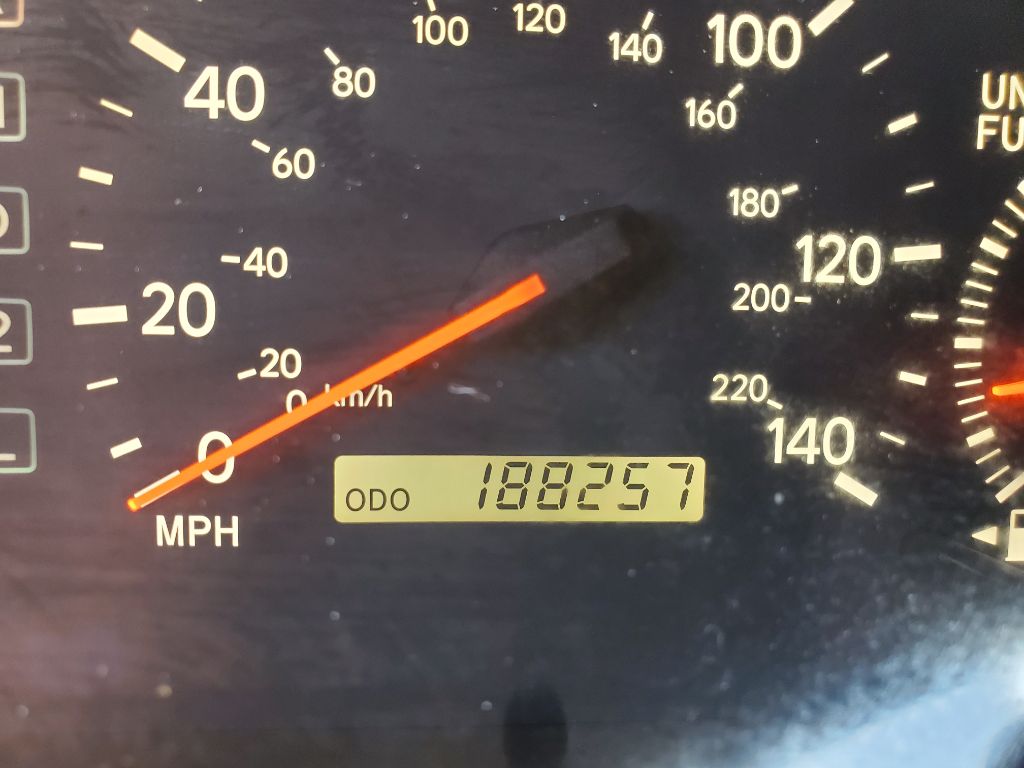 2001 Lexus ES - $4,750