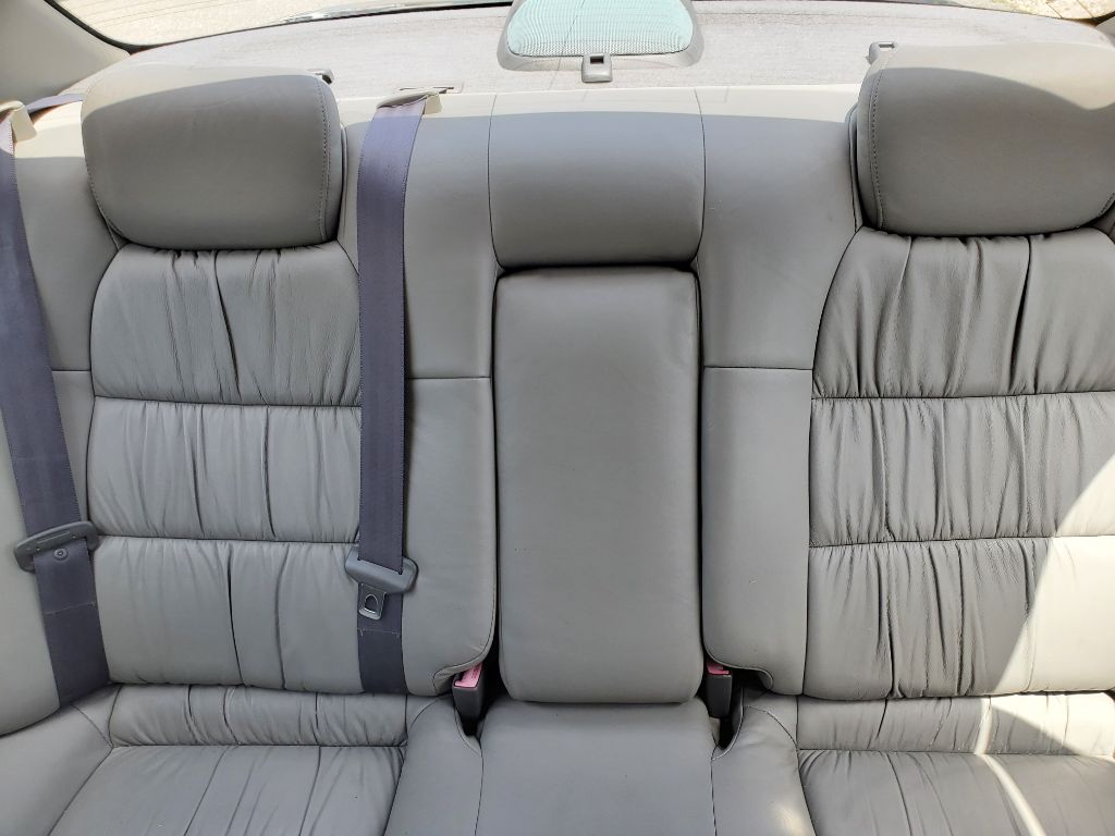 2001 Lexus ES - $4,750