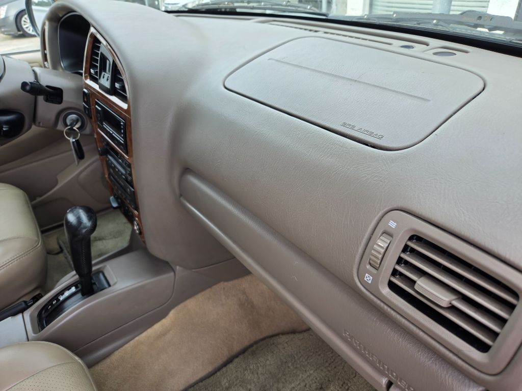 2001 Nissan Pathfinder - $6,750