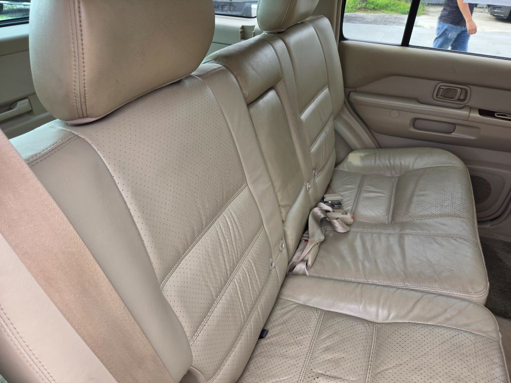 2001 Nissan Pathfinder - $6,750