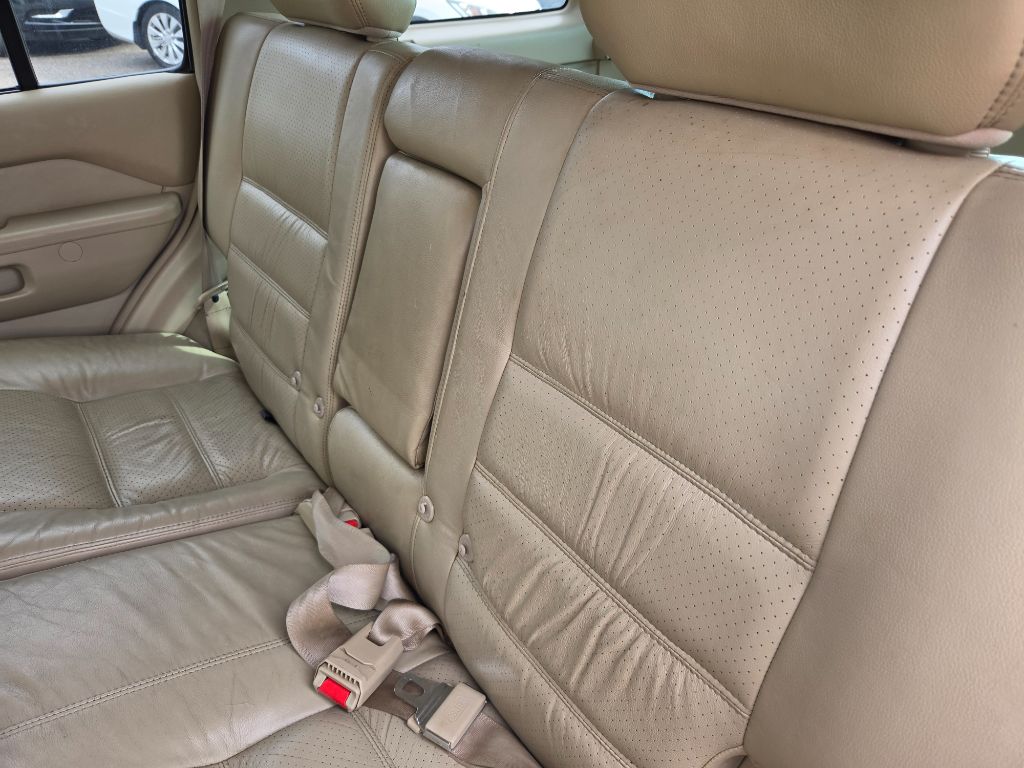 2001 Nissan Pathfinder - $6,750