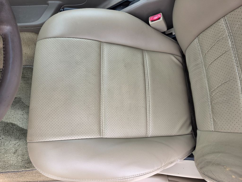 2001 Nissan Pathfinder - $6,750