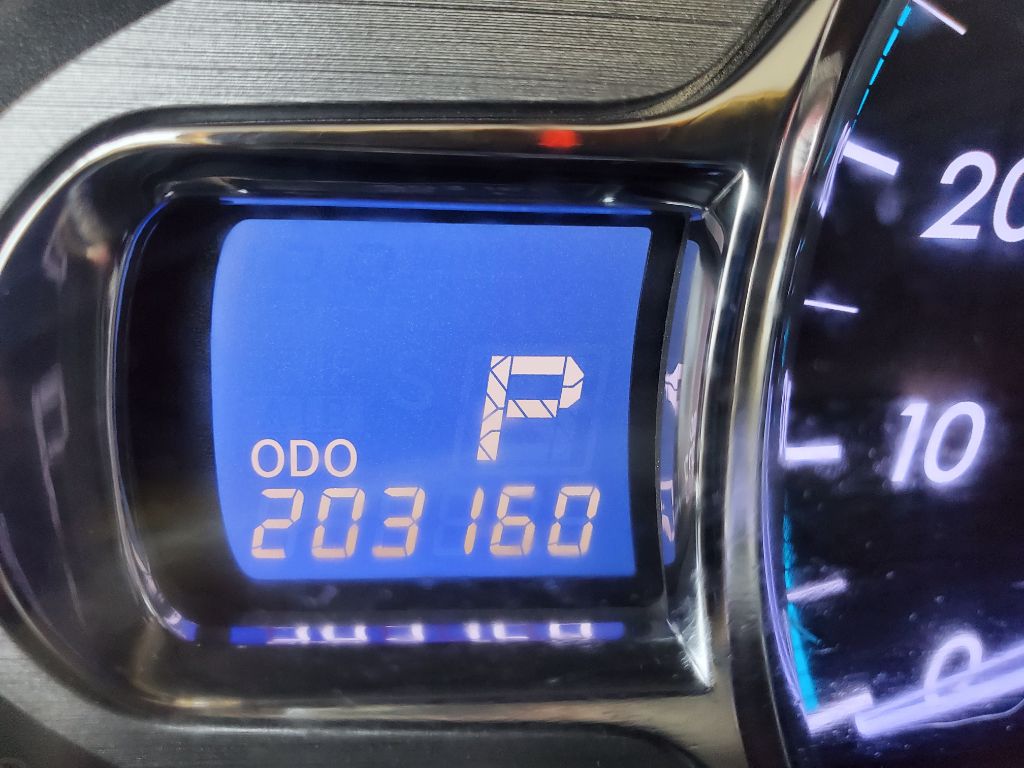 2012 Toyota Sienna - $8,750