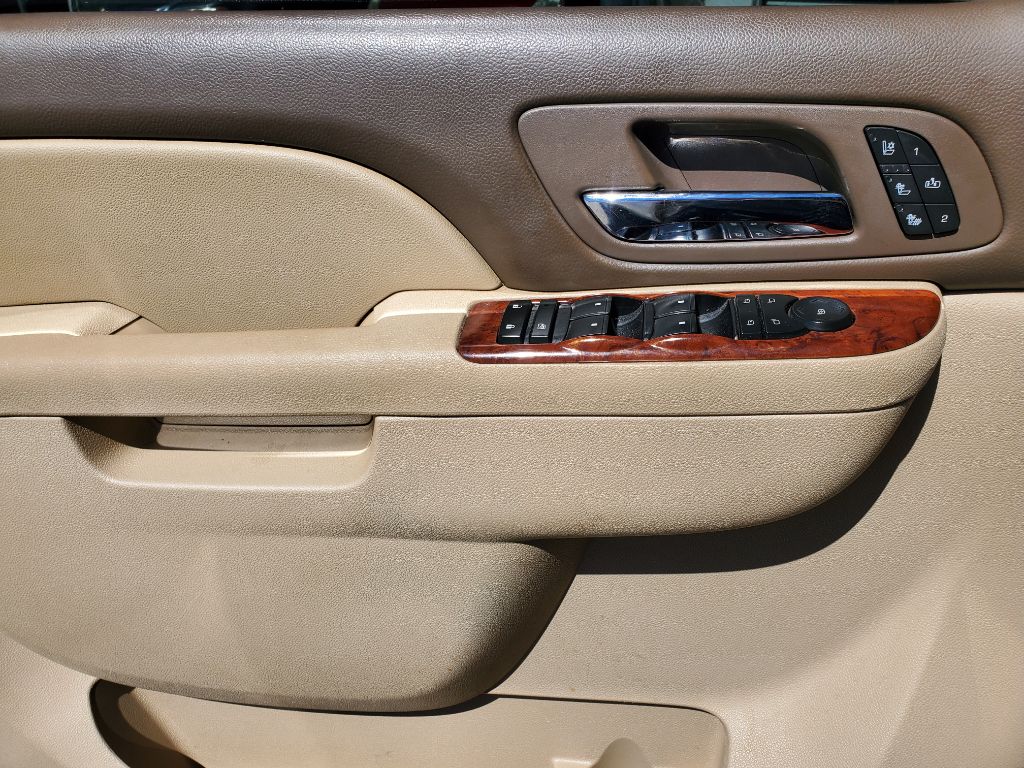 2012 Chevrolet Suburban - $6,750