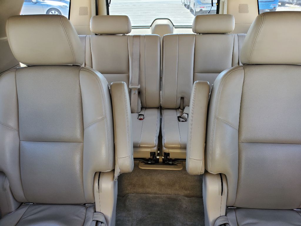 2012 Chevrolet Suburban - $6,750