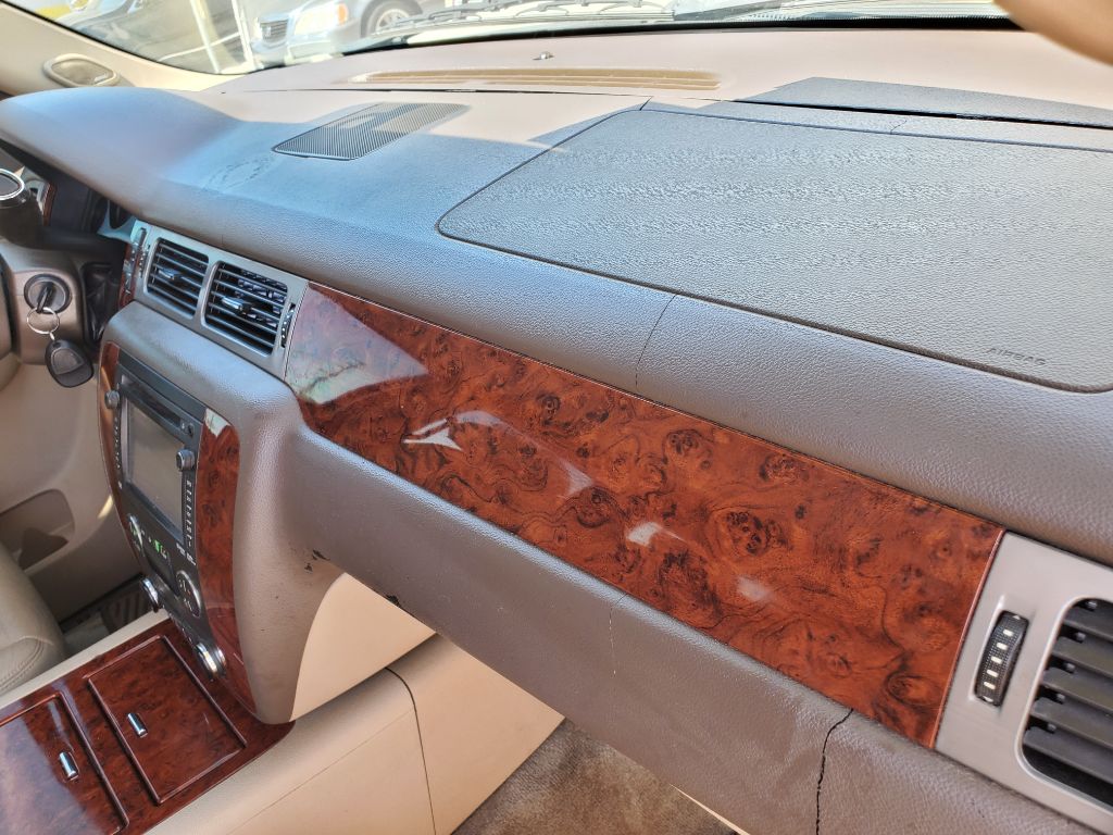 2012 Chevrolet Suburban - $6,750