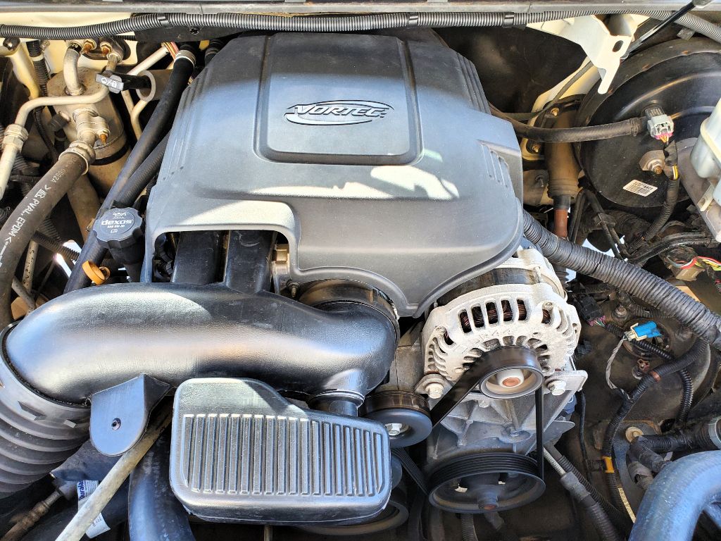 2012 Chevrolet Suburban - $6,750