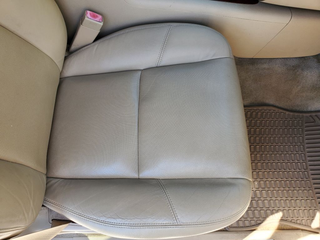 2012 Chevrolet Suburban - $6,750