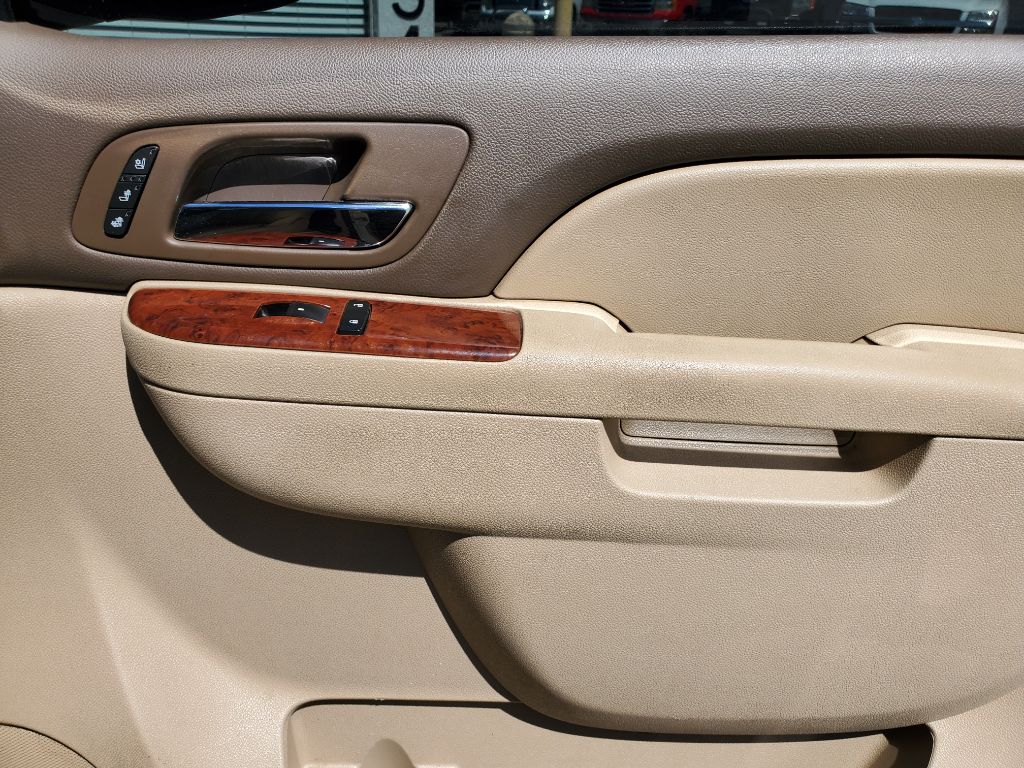 2012 Chevrolet Suburban - $6,750