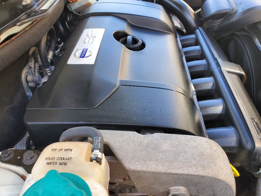2013 Volvo XC90 - $7,250