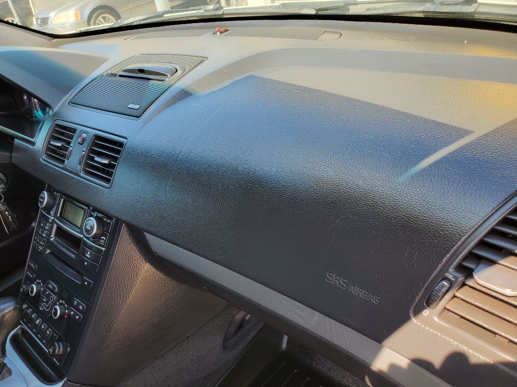 2013 Volvo XC90 - $7,250