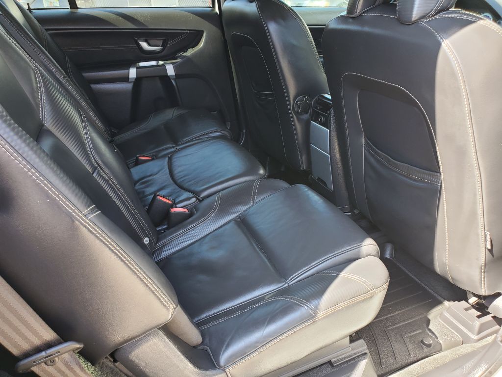 2013 Volvo XC90 - $7,250