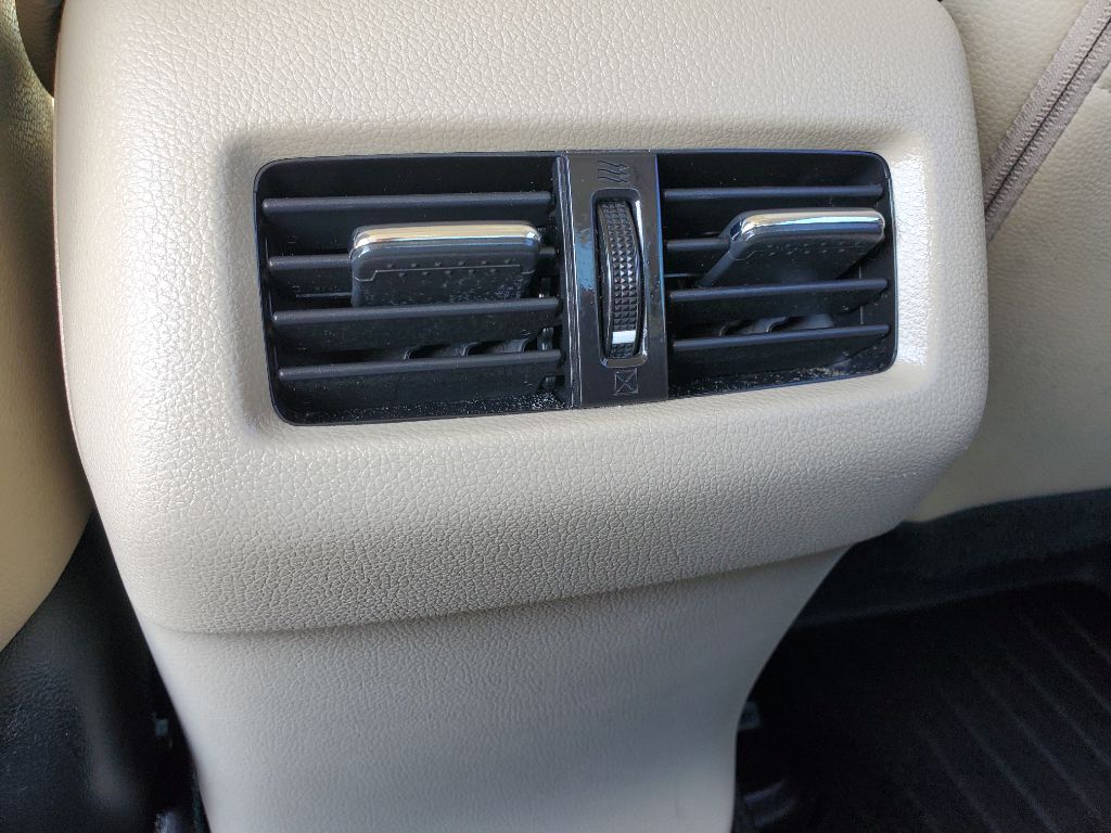 2015 Honda Accord - $9,750