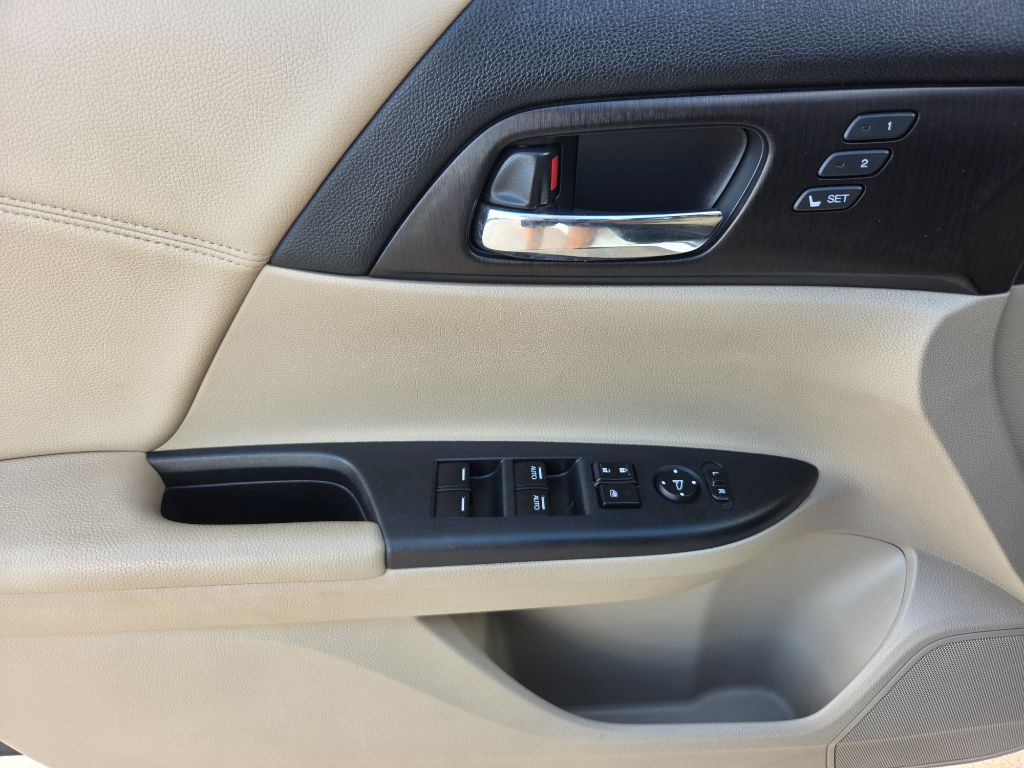 2015 Honda Accord - $7,750
