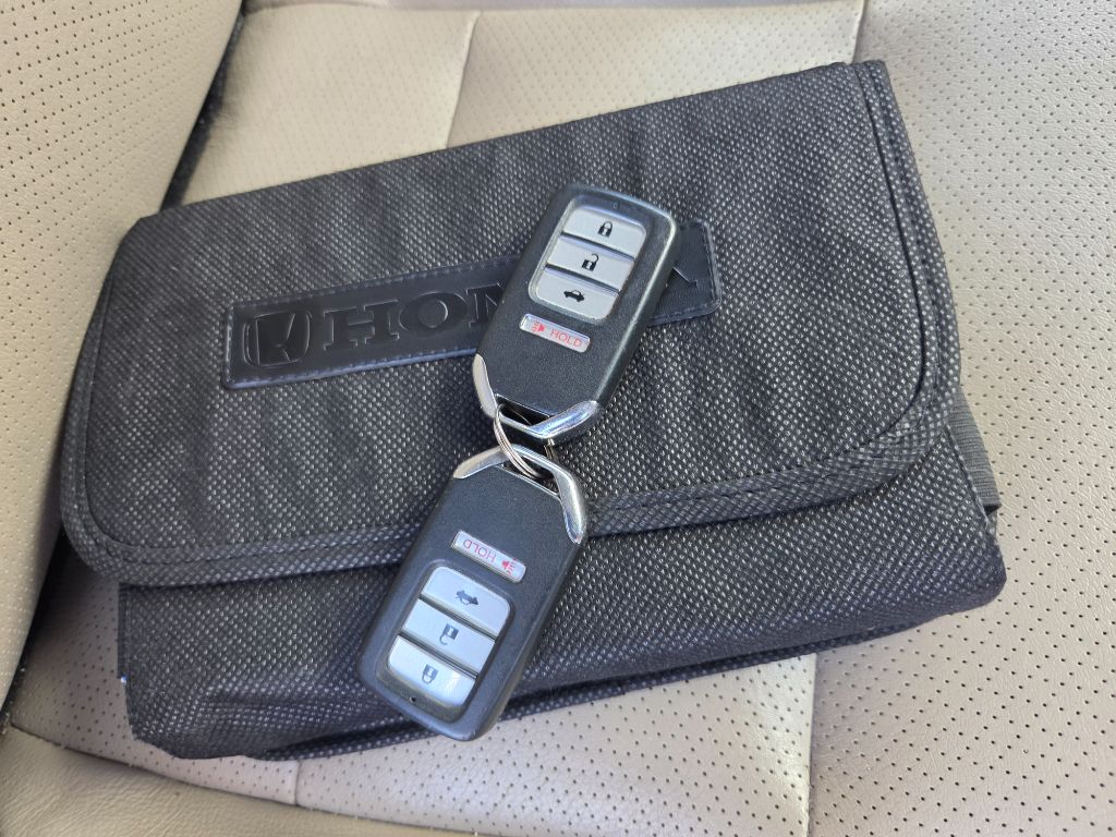 2015 Honda Accord - $7,750
