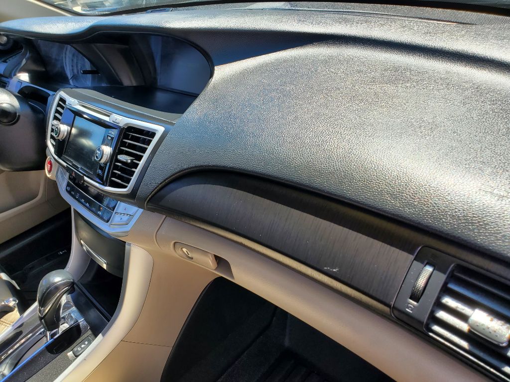 2015 Honda Accord - $9,750