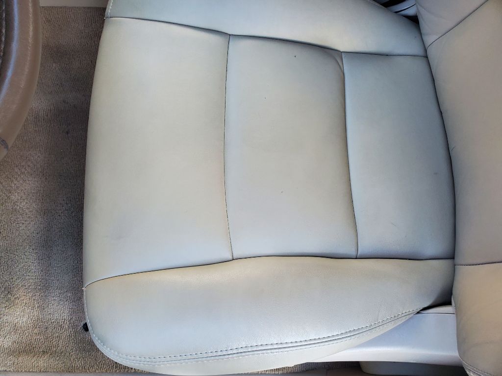 1999 Toyota Land Cruiser - $17,750
