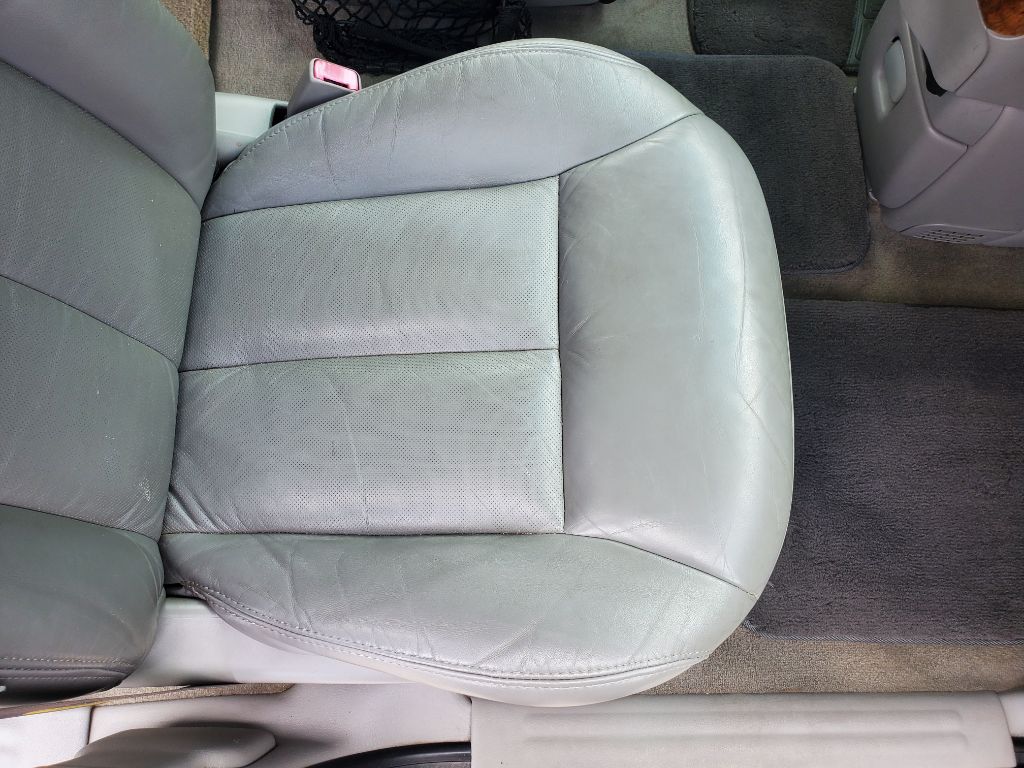 2002 Oldsmobile Silhouette - $2,750