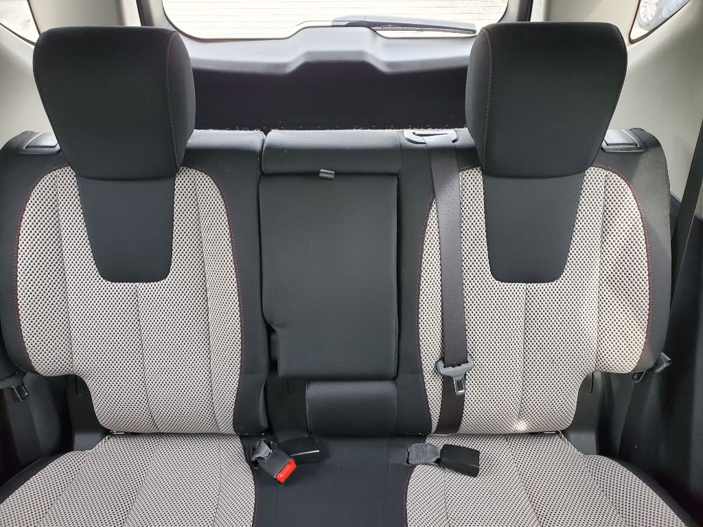 2011 Chevrolet Equinox - $4,750