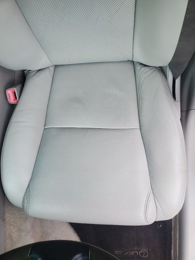 2011 Lexus GS - $9,750