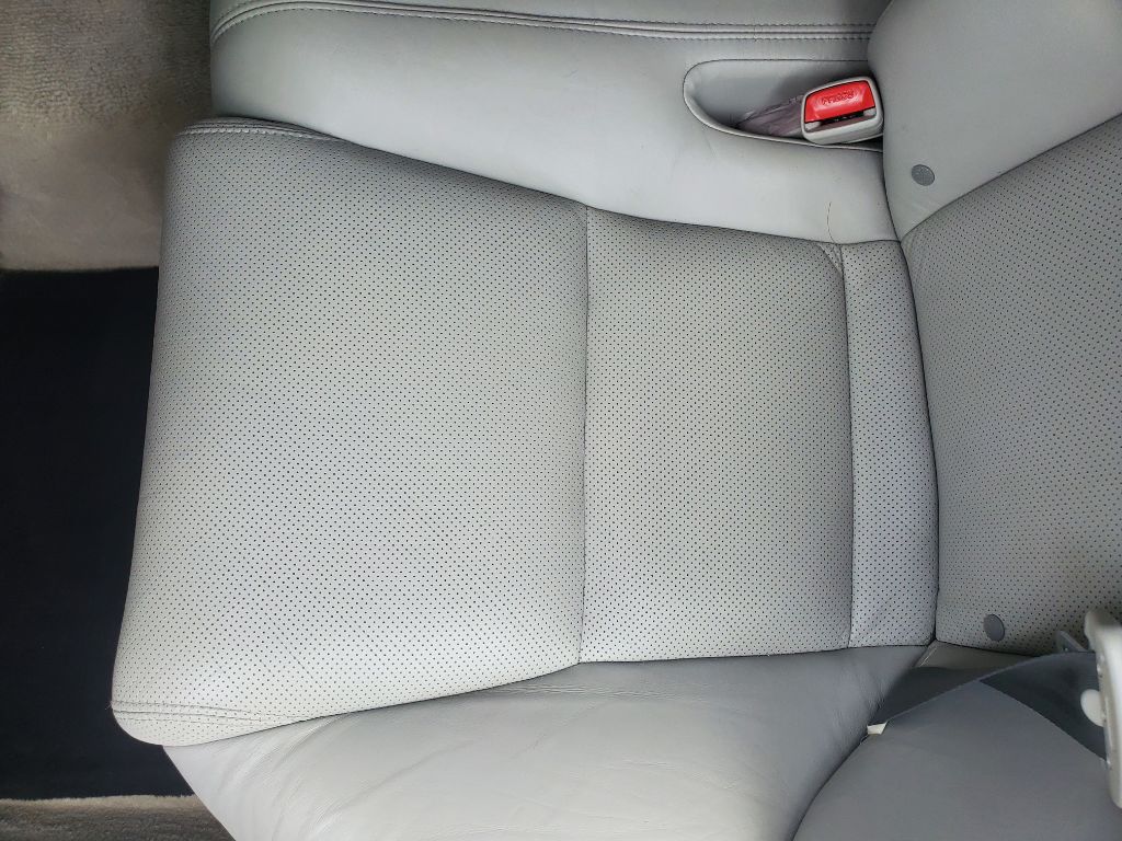 2011 Lexus GS - $9,750