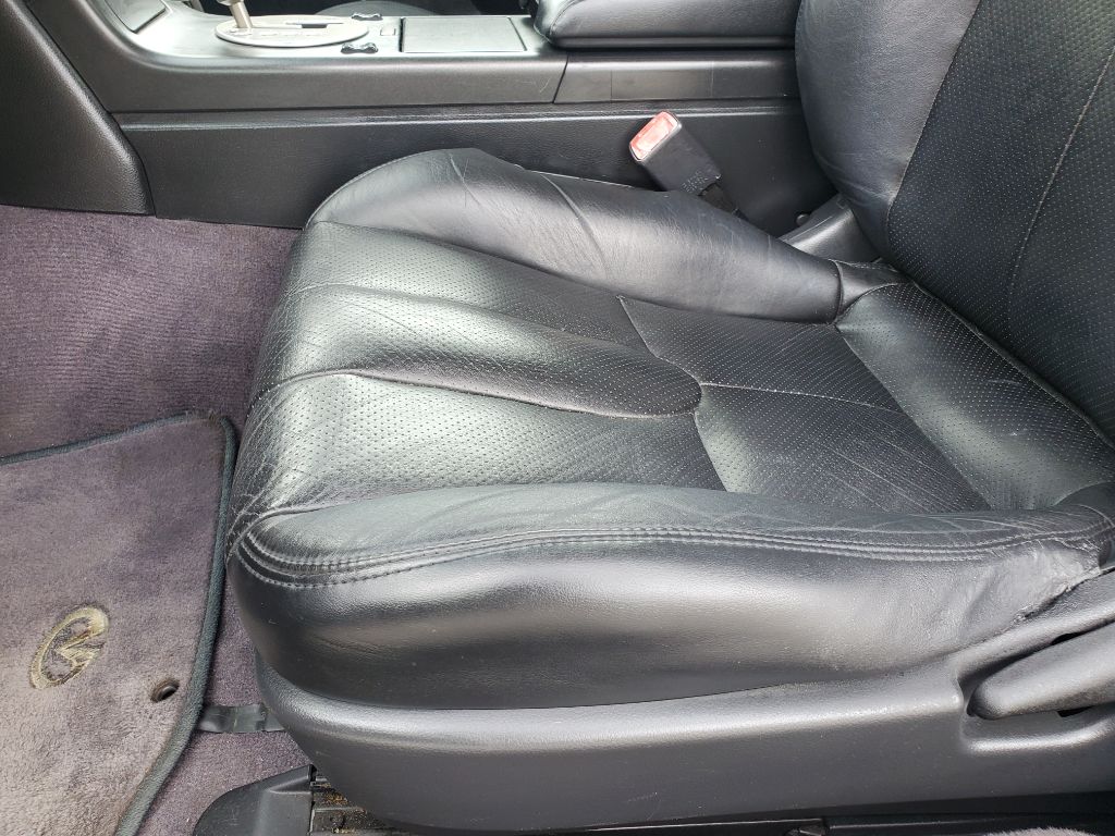 2003 INFINITI G - $6,750