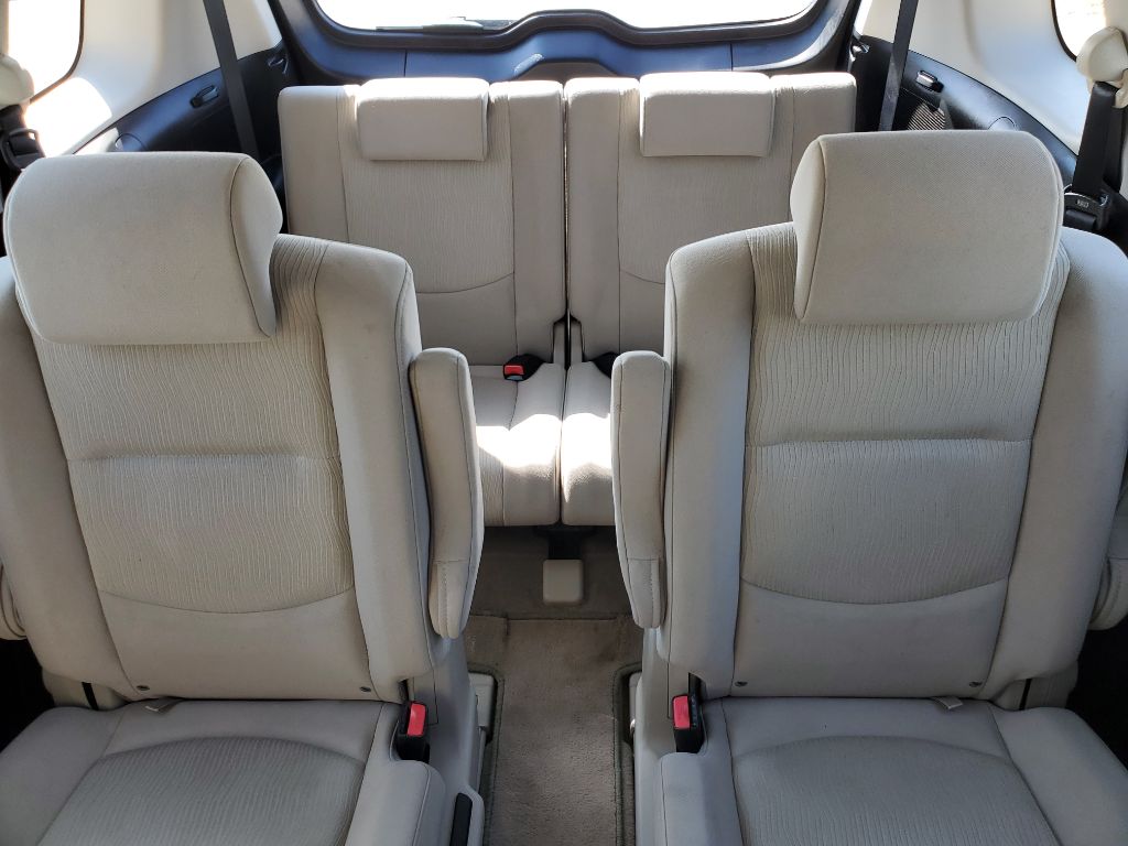 2010 MAZDA MAZDA5 - $4,250