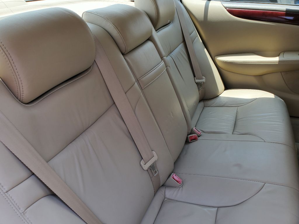 2002 Lexus ES - $7,250