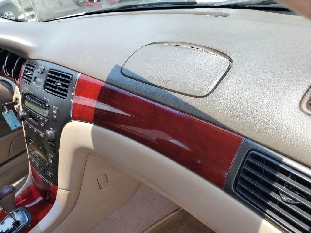 2002 Lexus ES - $7,250