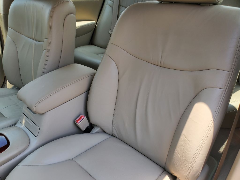 2002 Lexus ES - $7,250
