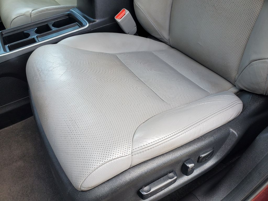 2015 Honda CR-V - $9,750