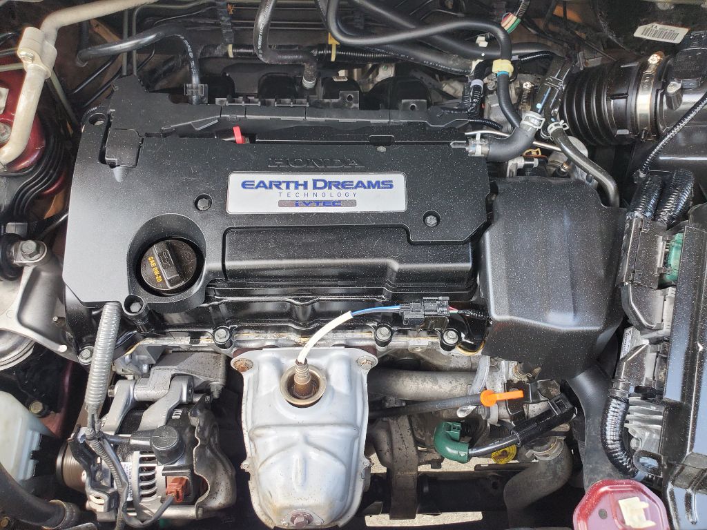 2015 Honda CR-V - $9,750