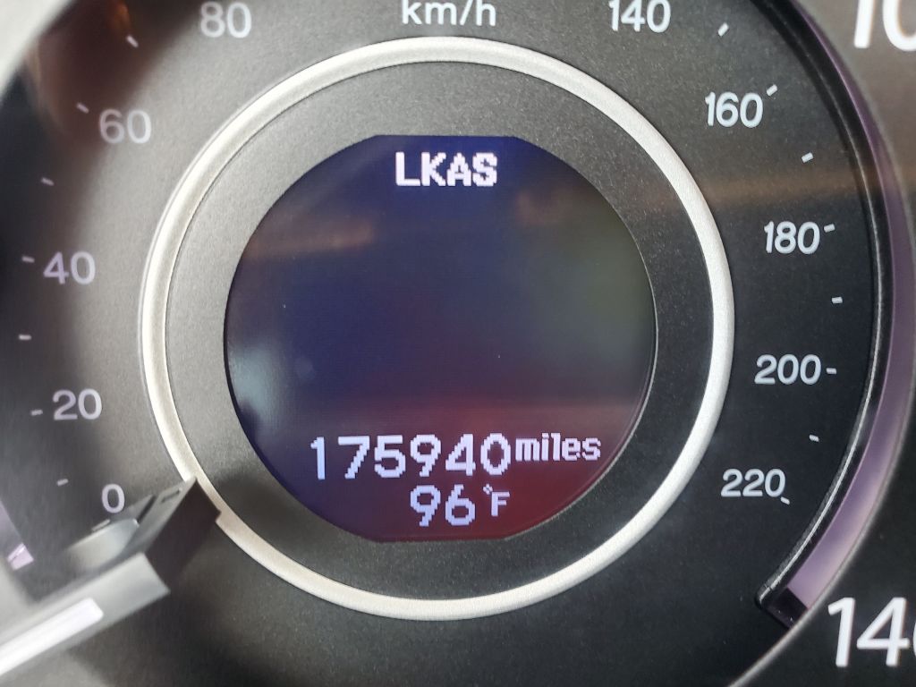 2015 Honda CR-V - $9,750