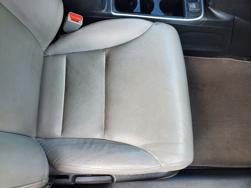 2015 Honda CR-V - $9,750