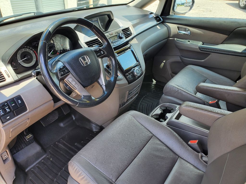 2016 Honda Odyssey - $9,750