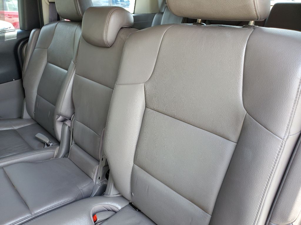 2016 Honda Odyssey - $9,750