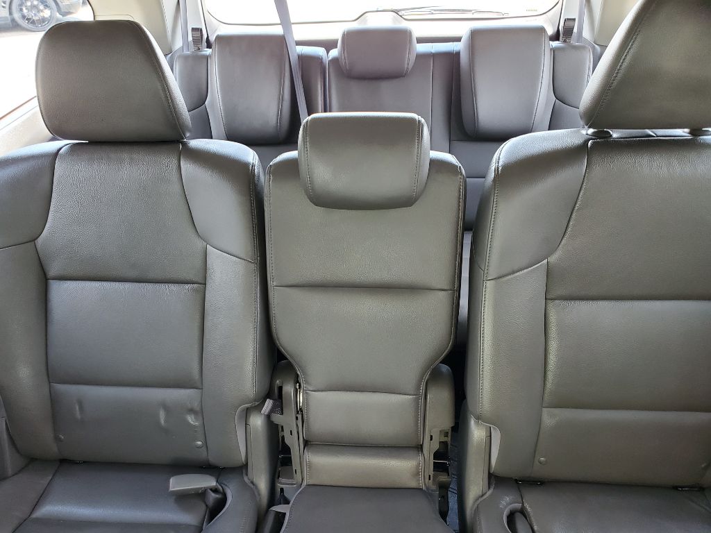 2016 Honda Odyssey - $9,750
