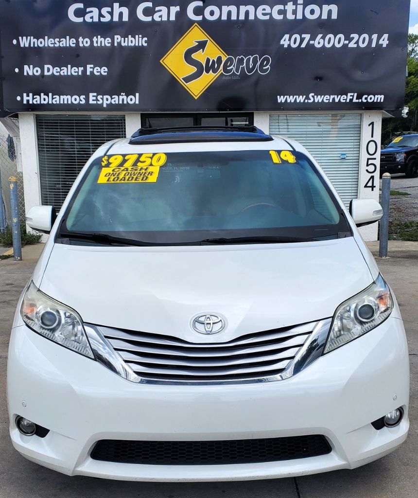 2014 Toyota Sienna - $9,750