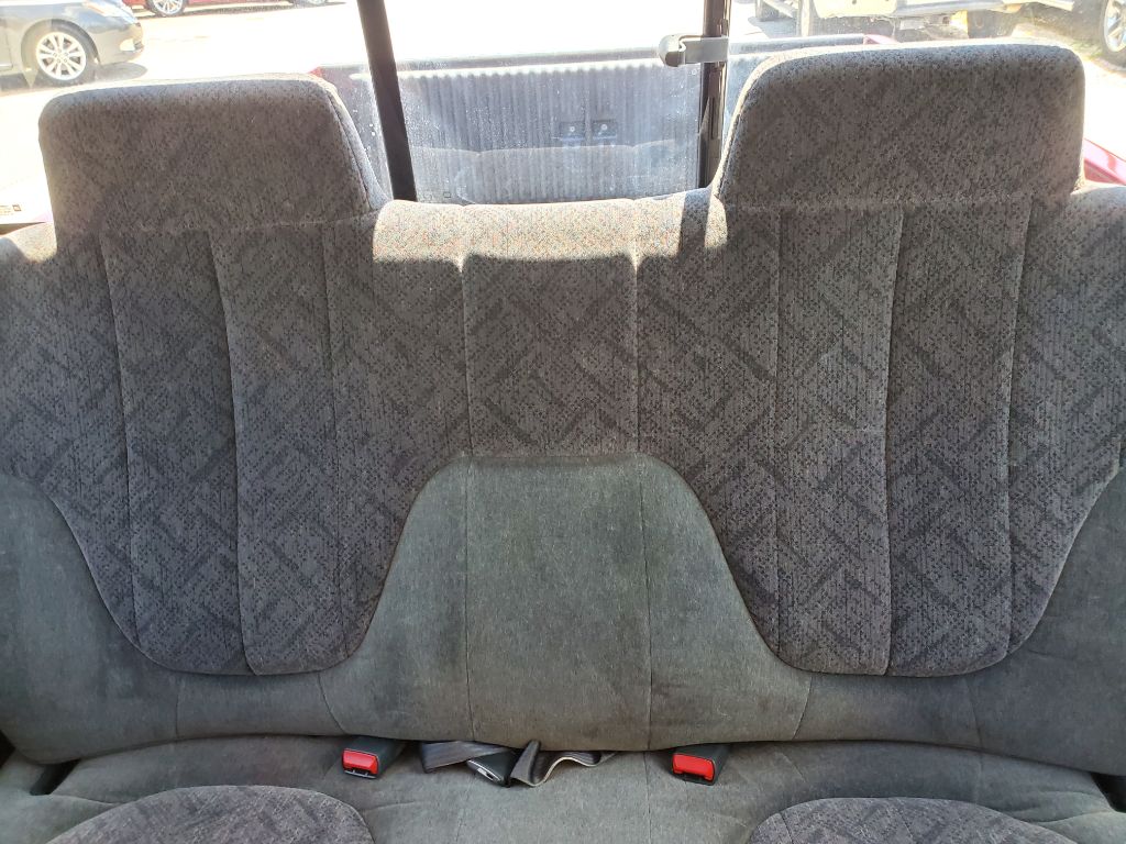 2002 Chevrolet S10 - $7,750