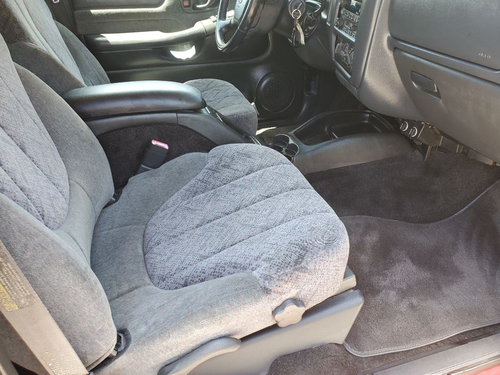 2002 Chevrolet S10 - $7,750