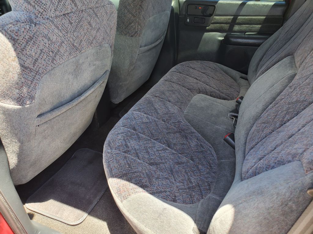 2002 Chevrolet S10 - $7,750