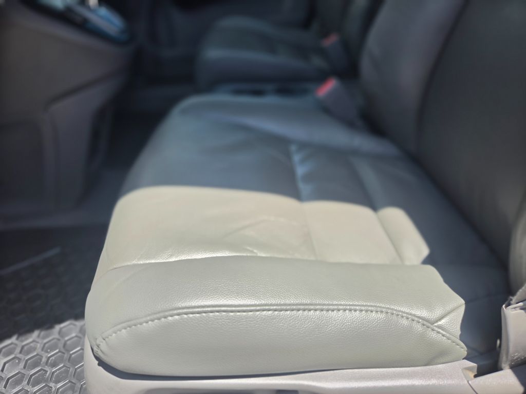 2011 Honda CR-V - $5,250