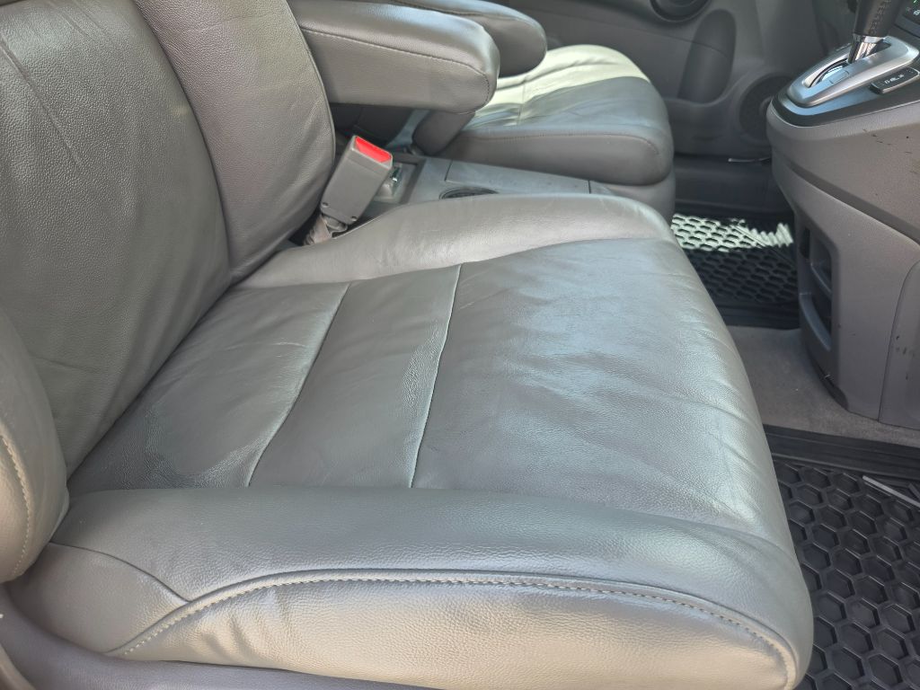 2011 Honda CR-V - $5,250